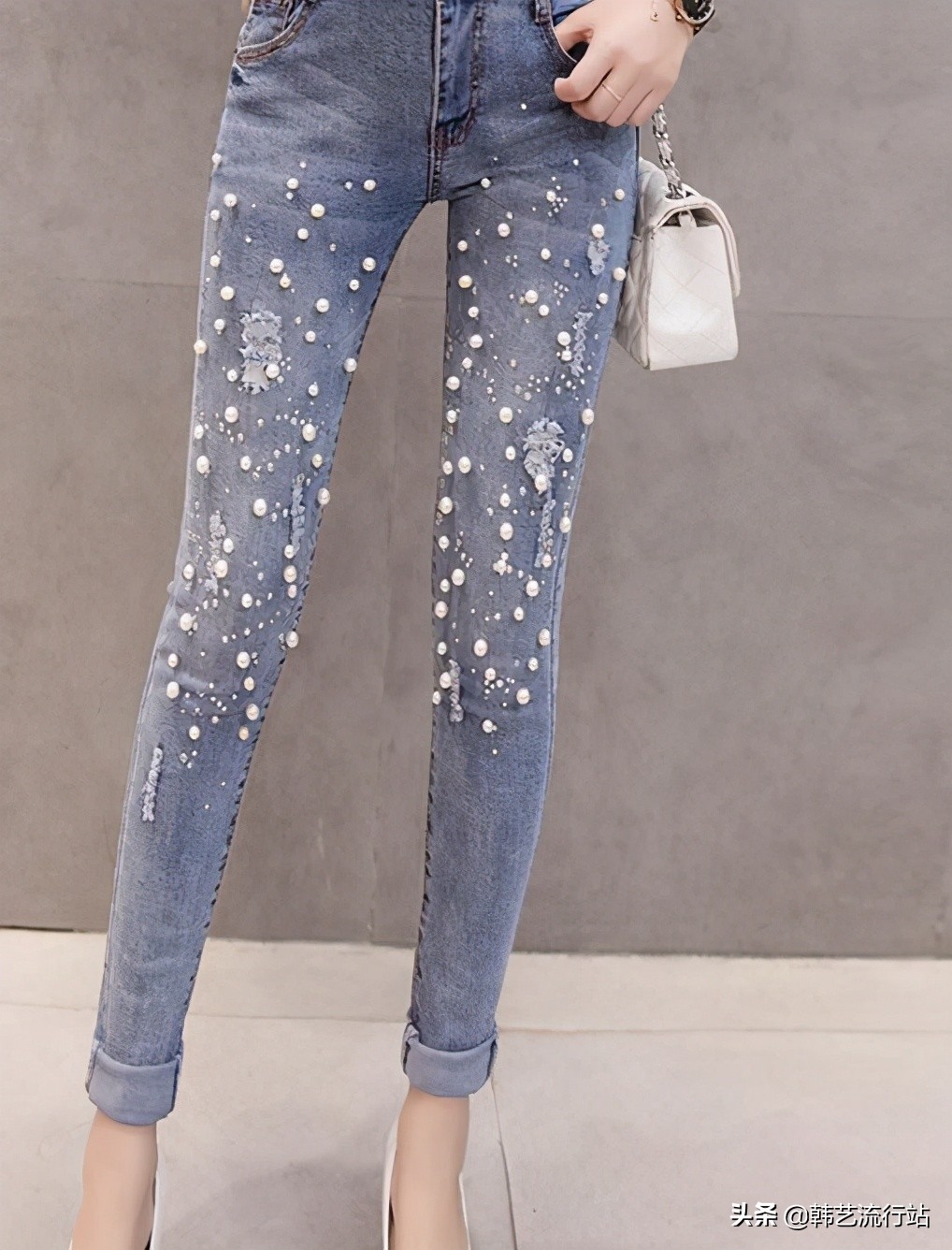 韩国牛仔裤的极致魅力 (韩国流行牛仔裤)