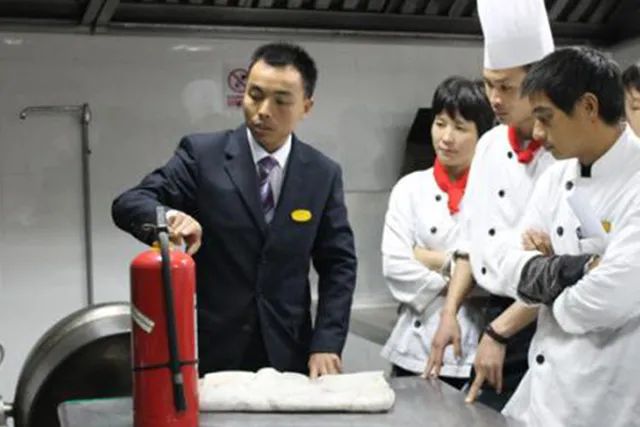 家庭厨房油烟管道消防安全,油烟管道安全