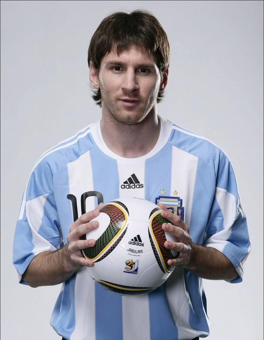 武磊西甲争议完整版,武磊梅西现在怎么样了