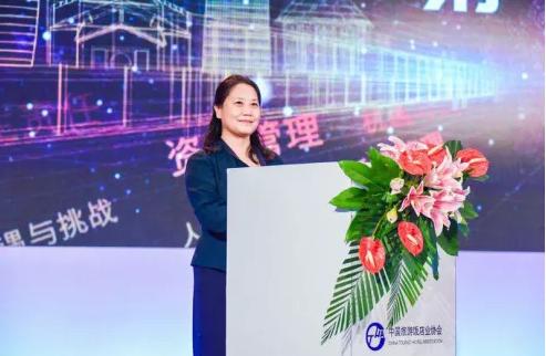 这所高校:受周总理亲切关怀,开创多个第一,多位“外交名将”都从此走出!