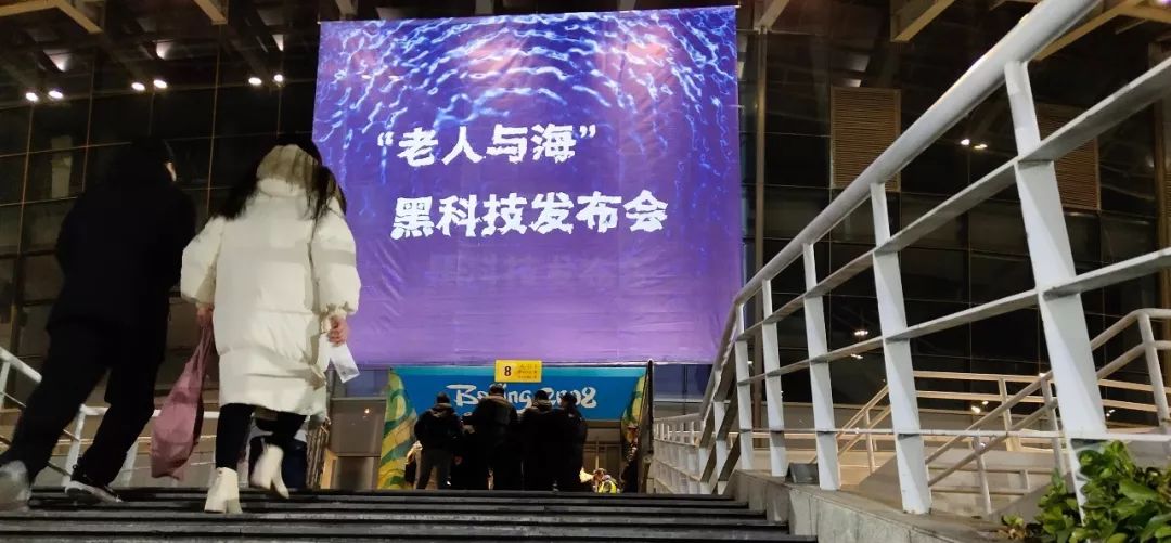 杀死理想,杀死理想的是面包还是欲望