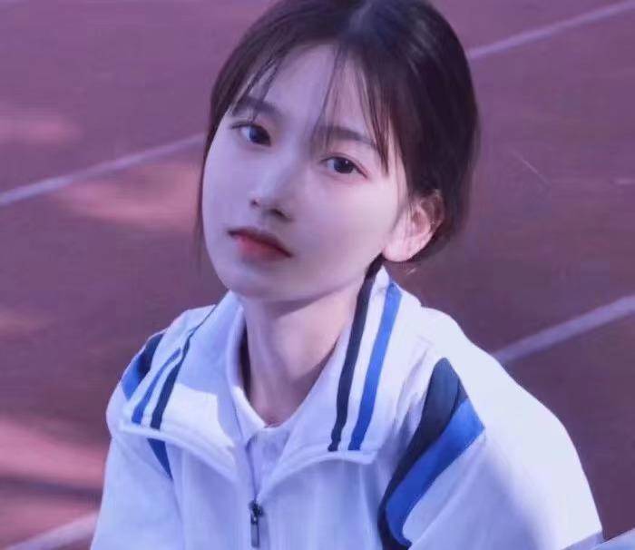 教你一招轻松去除草莓鼻黑头,如何改善自己的草莓鼻和黑头