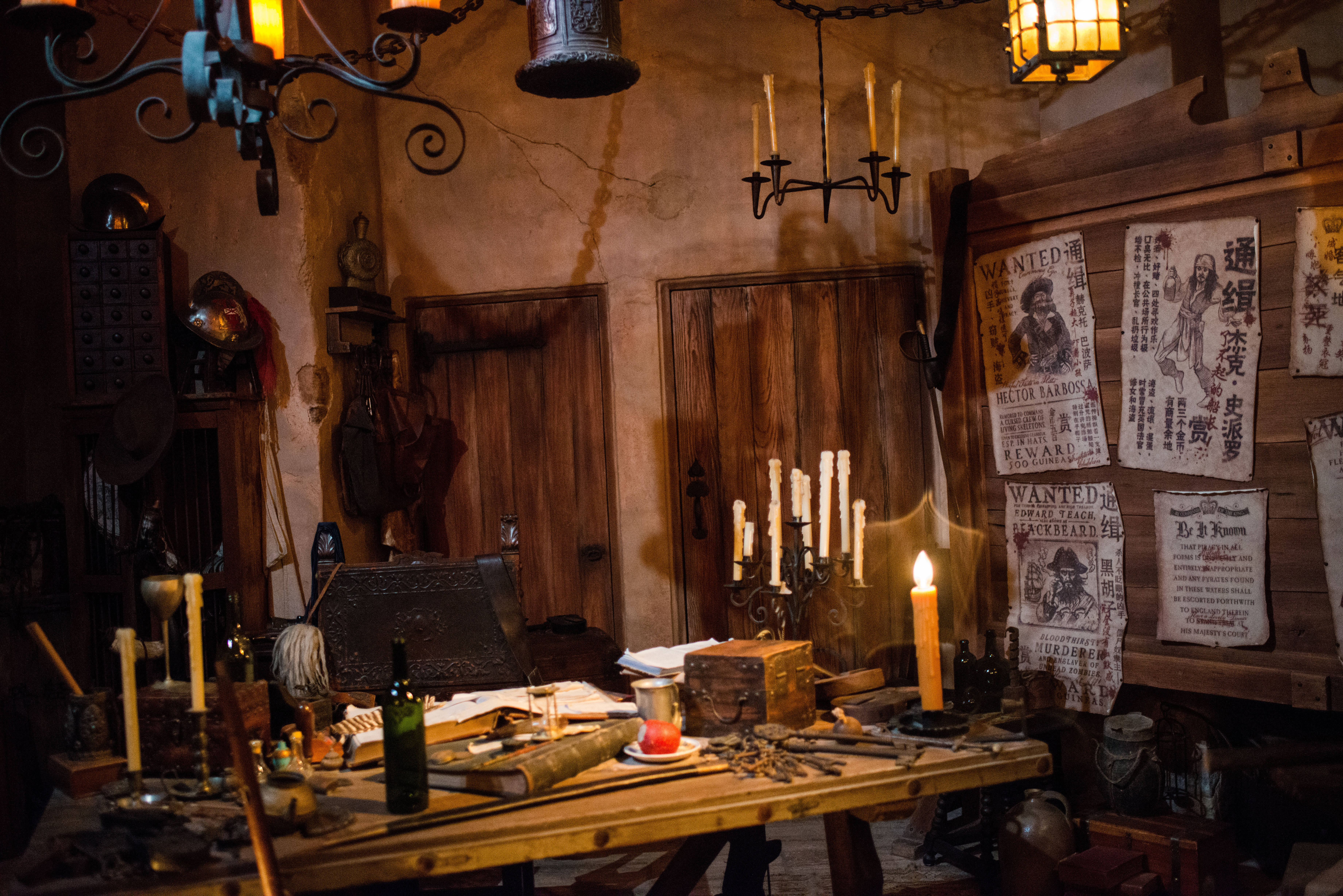 下雨天迪士尼值得去吗,雨天逛迪士尼攻略