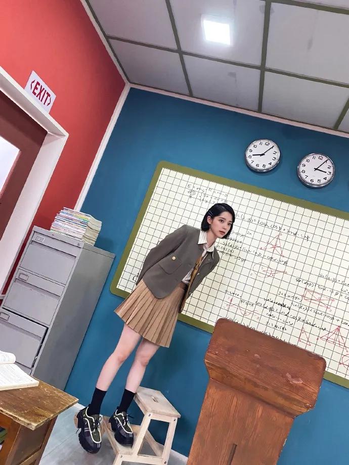 运动鞋袜子夏季,今年最流行的鞋子搭袜子