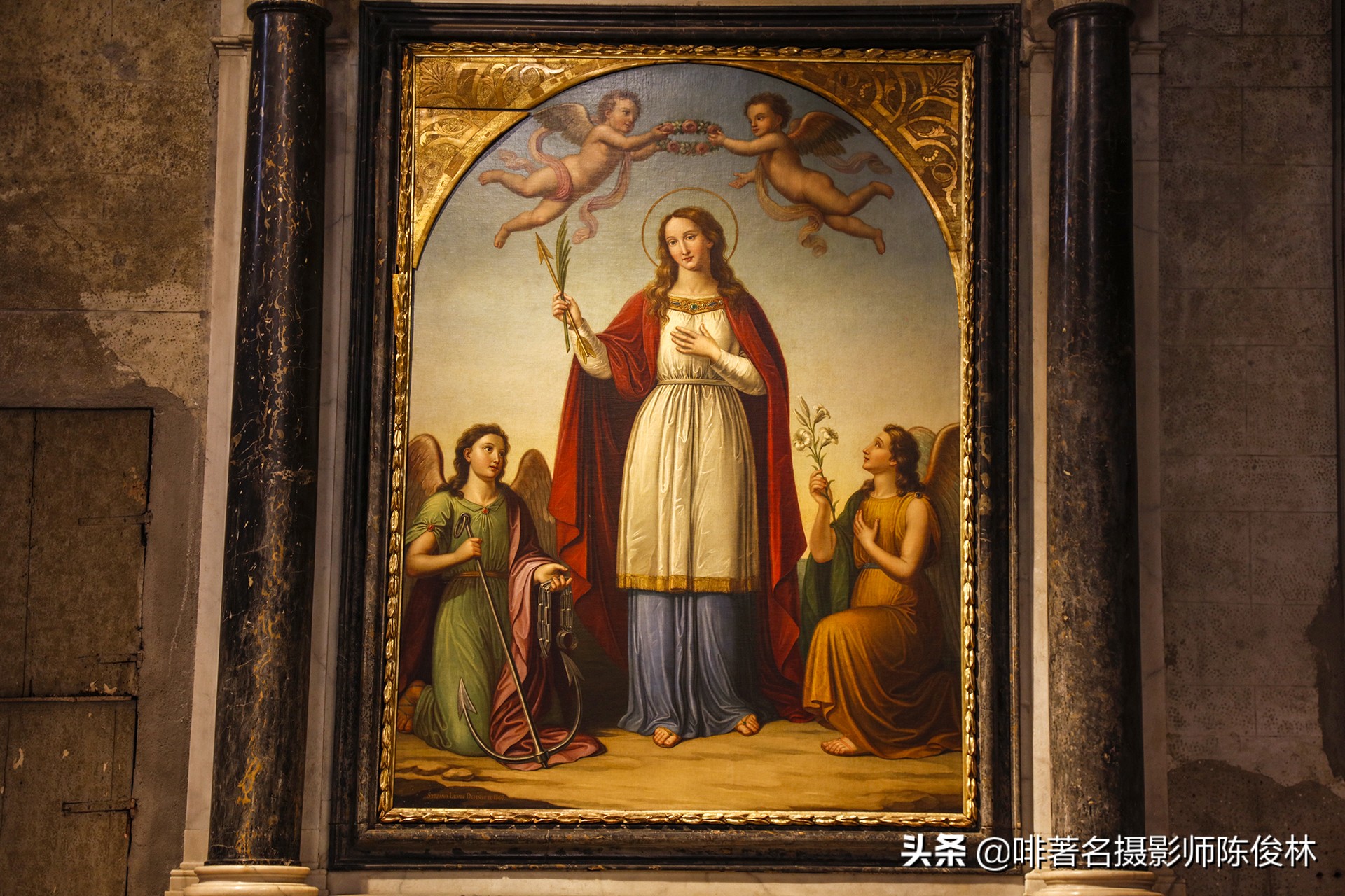 比萨和卢卡，一城因歪了的塔著名，一城躲过二战轰炸保存中世纪原貌