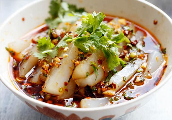 记住2个比例教你自制凉粉,做凉粉需要加多少白凉粉