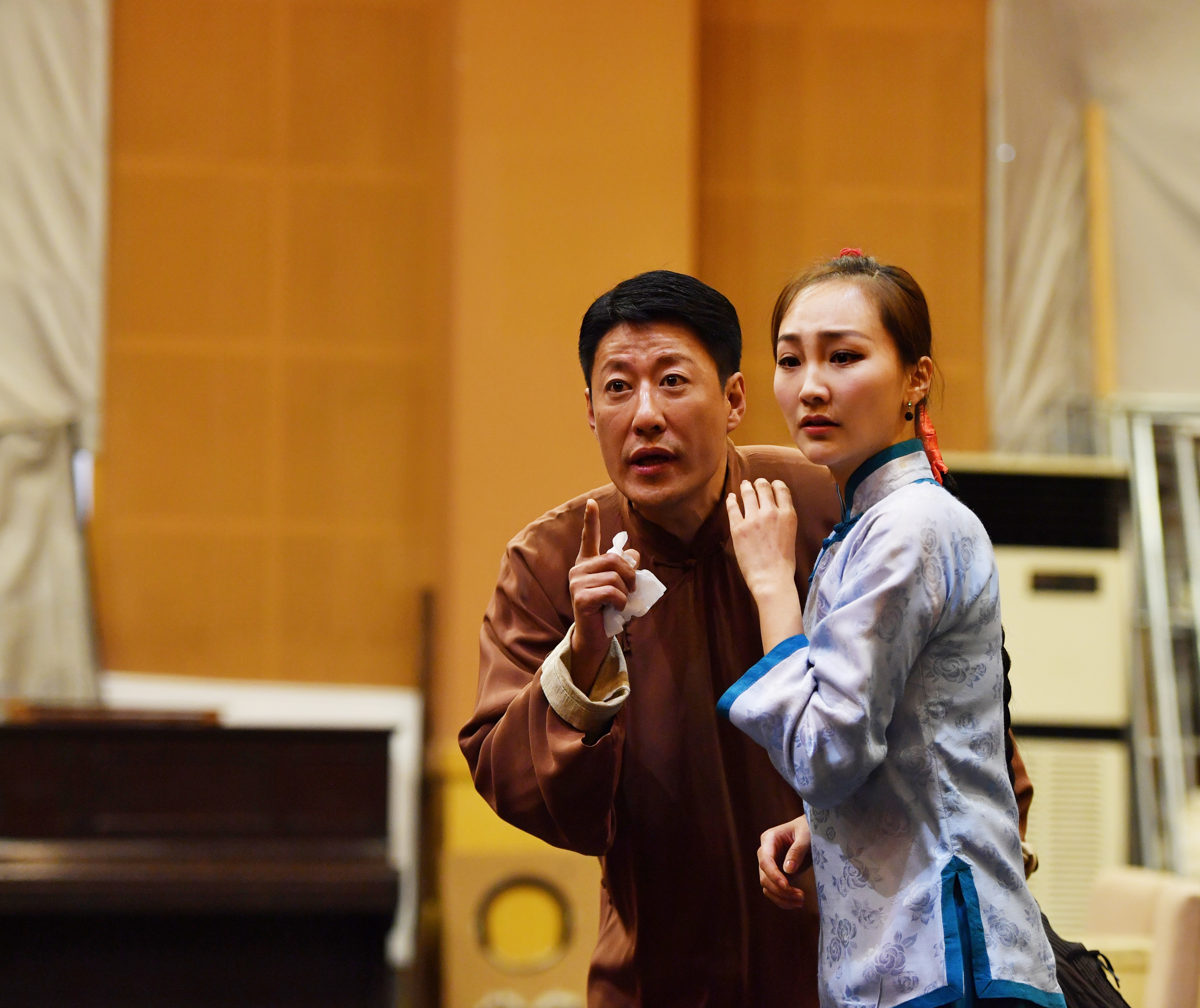 “谍战剧天王”于震：洗去“家暴男”标签，乐做3胎爸爸