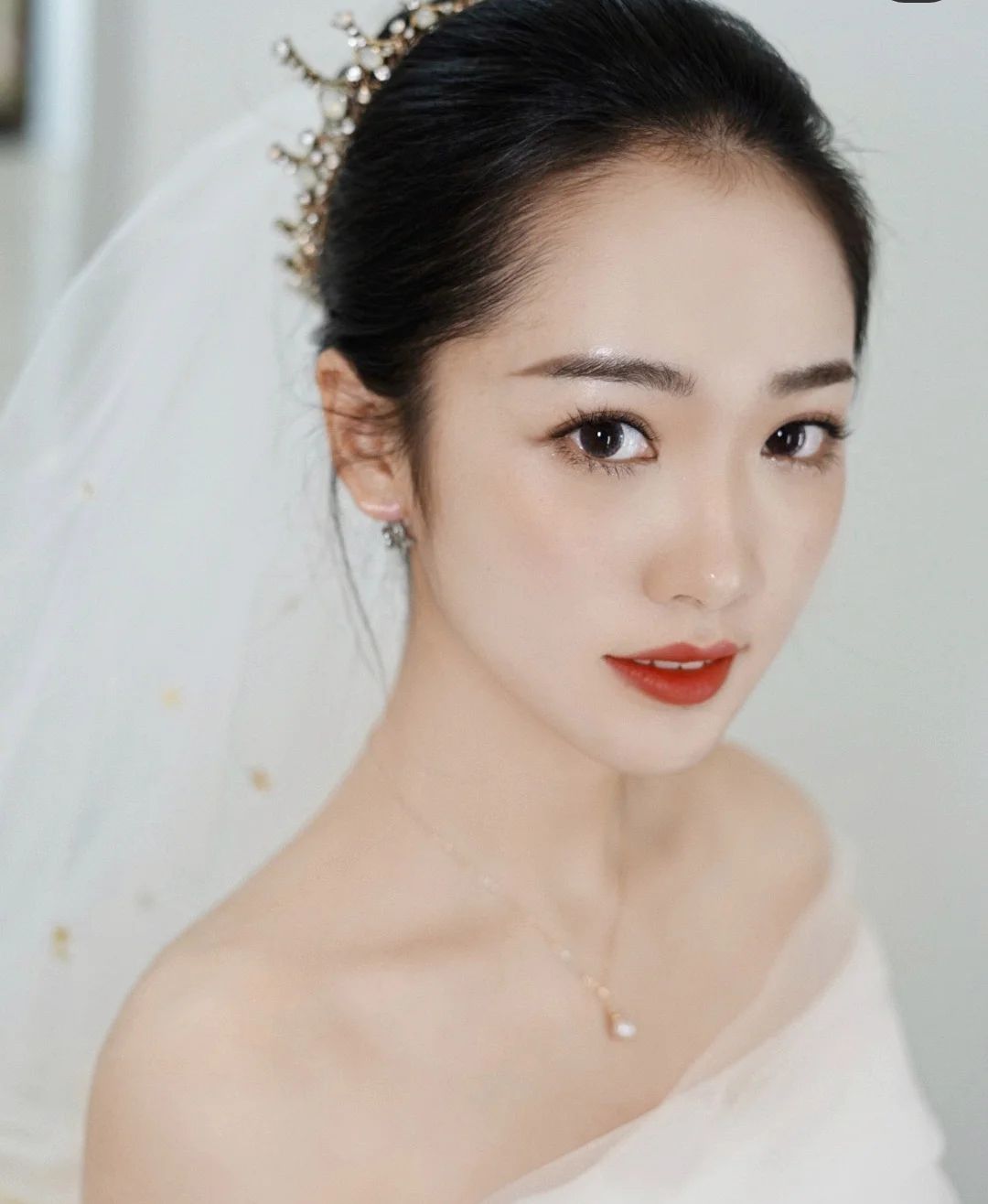 阿玛尼口红色号效果图,阿玛尼口红色号介绍图片