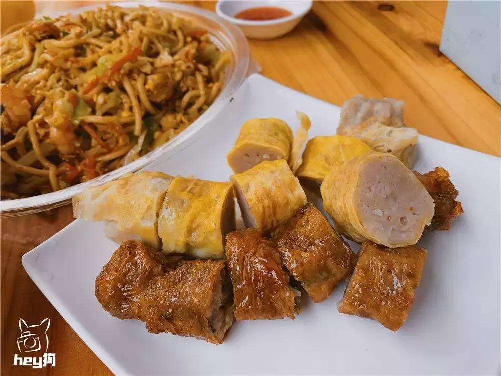 珠海玻璃天空之镜,珠海天空之镜跟日月贝近吗