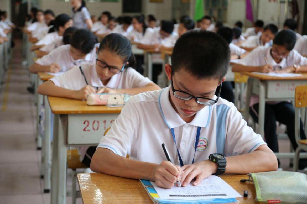 孩子读书只知道死记硬背怎么办,孩子死记硬背好不好