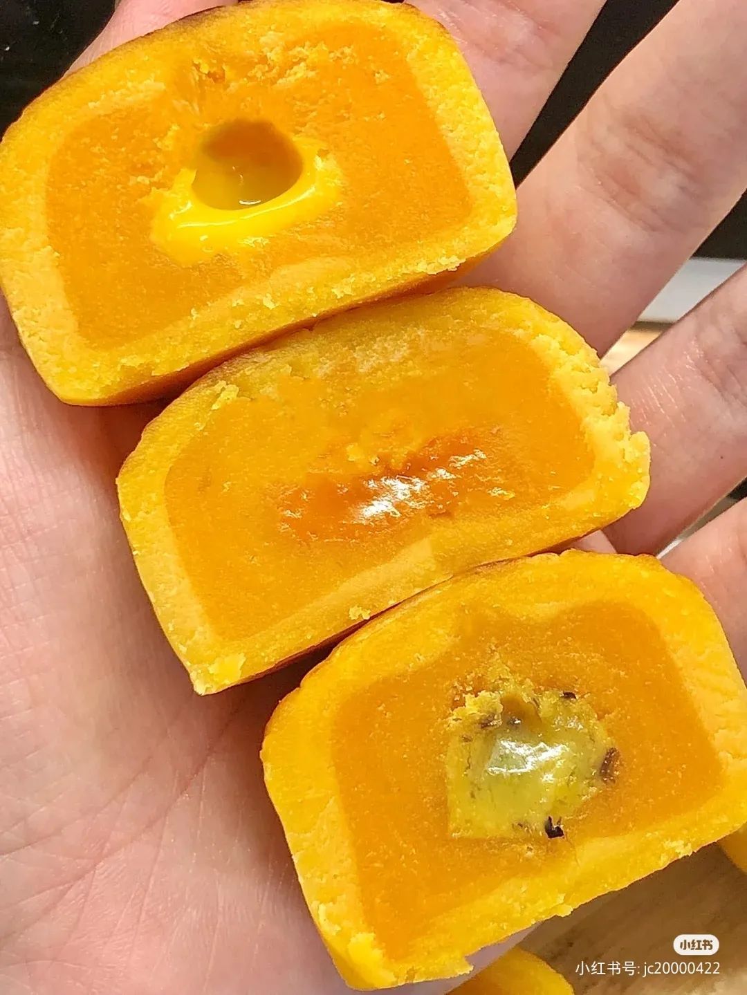 中秋最好吃的月饼大盘点,中秋月饼好吃的酥脆圆饼