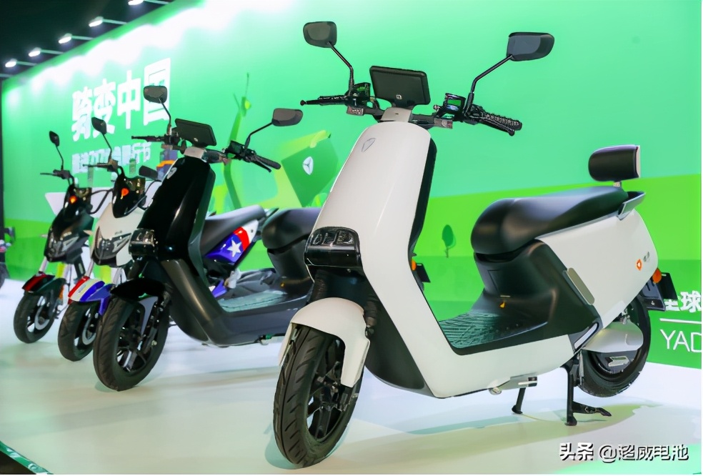 铅酸电动车电池天能好还是超威好,超威天能电池是铅酸的还是锂电池