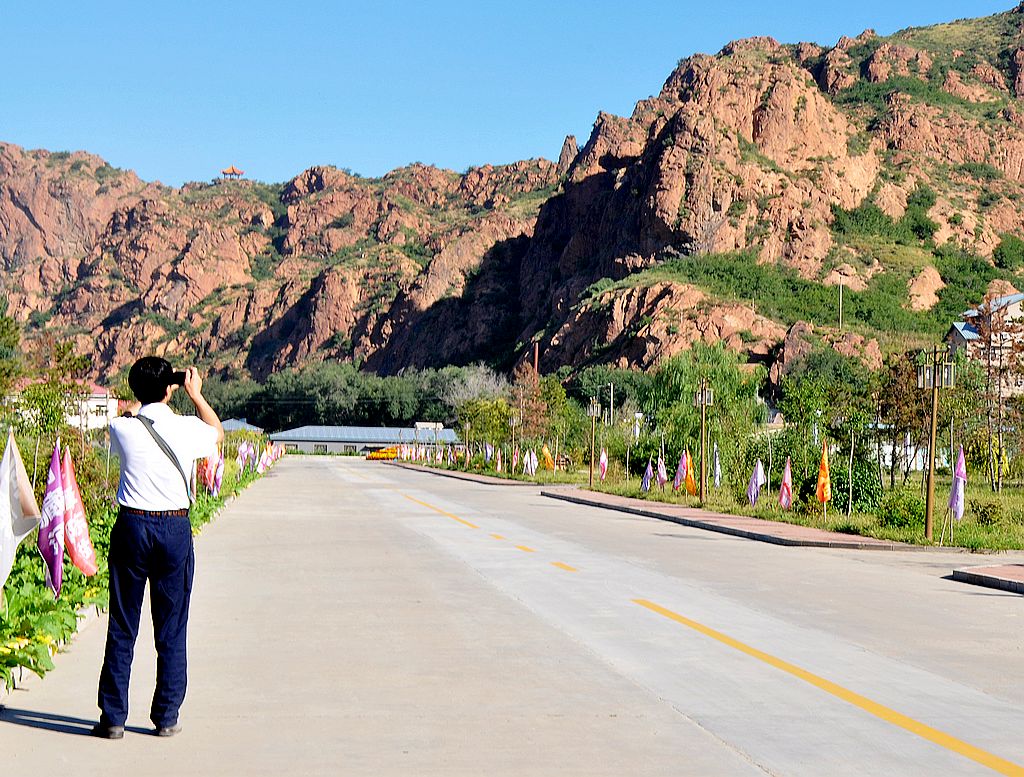 回忆过去的小学课本的视频,回忆五年前学校