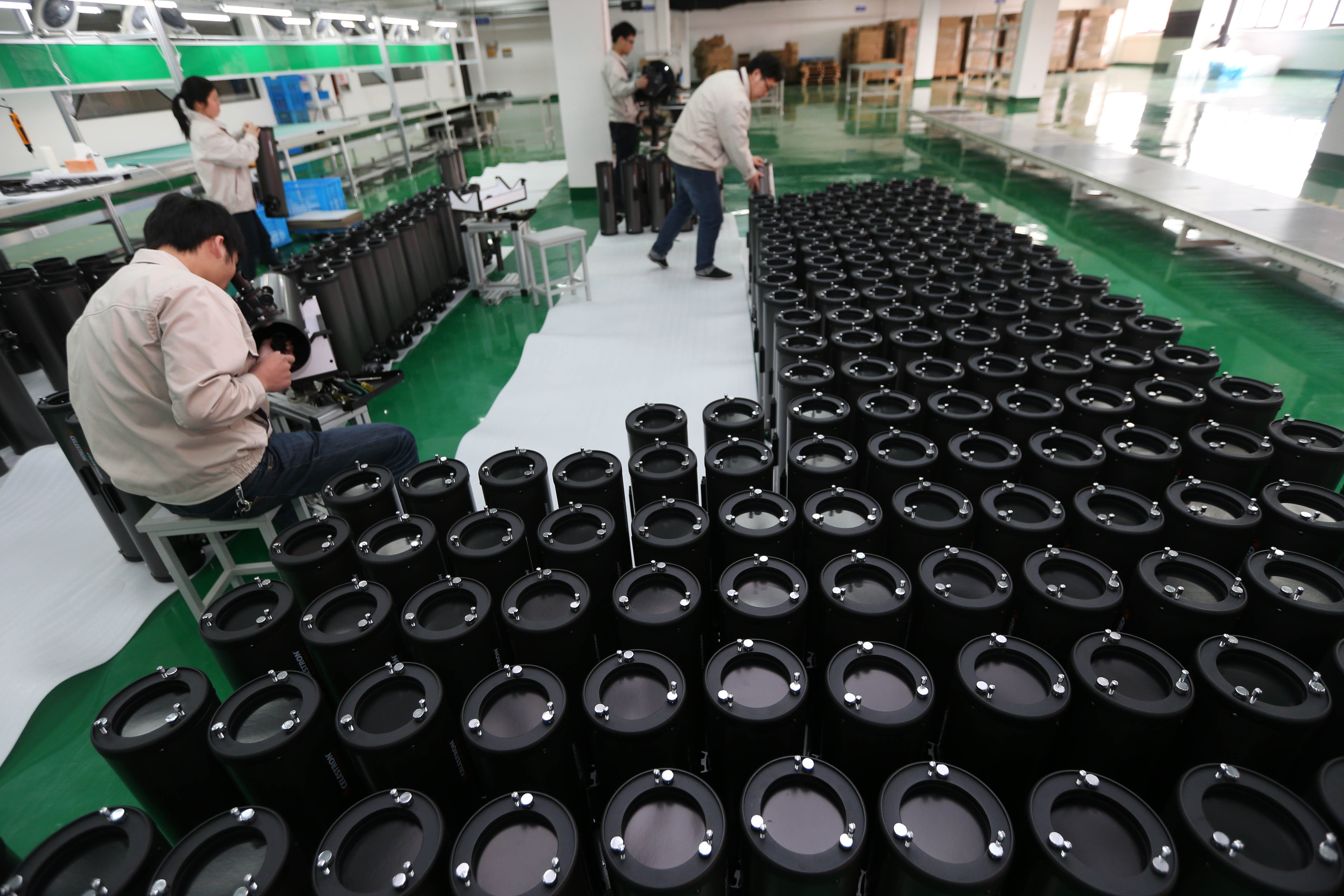 最早的天文望远镜厂家,世界十大望远镜公司