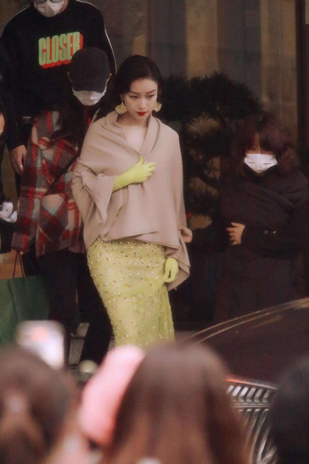 皮肤黑穿搭有什么雷区,皮肤黑穿什么颜色显白平价