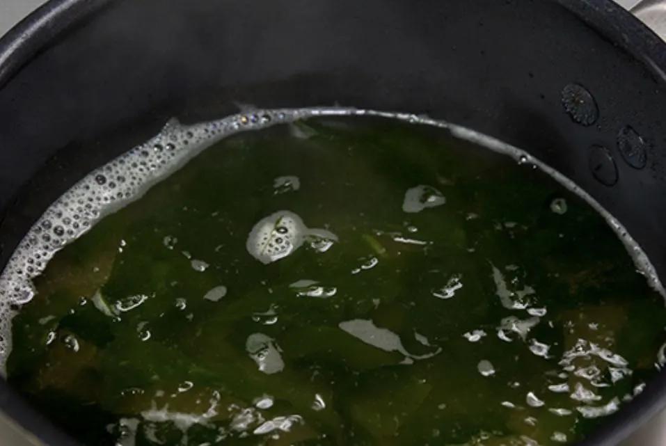 闲话味噌汁丨一碗一乾坤，满载眷恋故乡的温情！