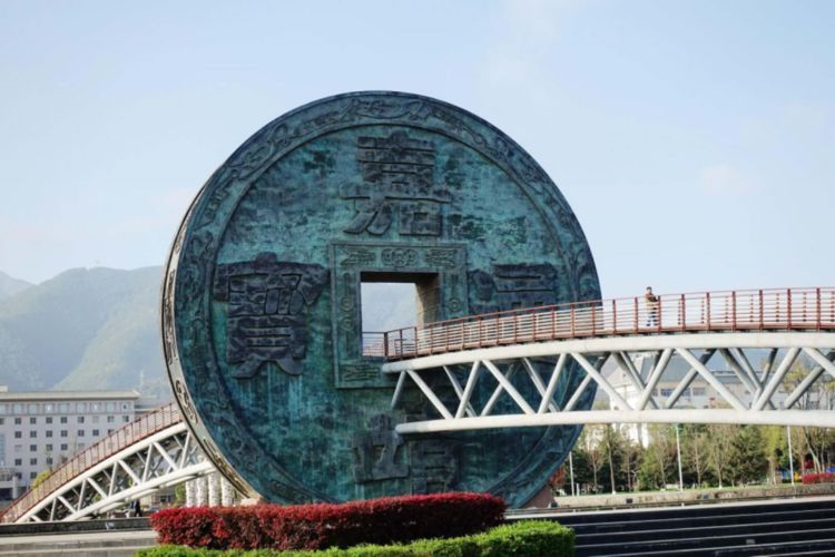 这座低调的小城,凭什么跻身云南6大国家历史文化名城之列?