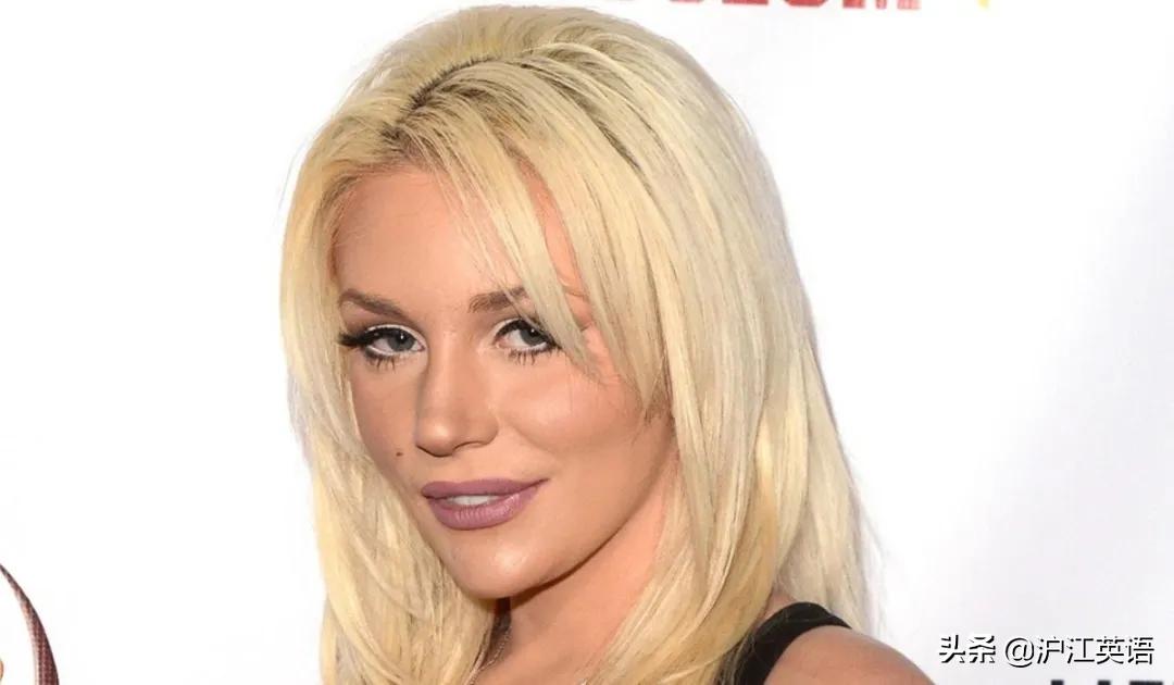 下一个小甜甜?16岁少女嫁51岁男演员,网暴10年还被催自杀