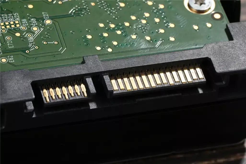 西数红盘4t写入速度,西数红盘plus4t