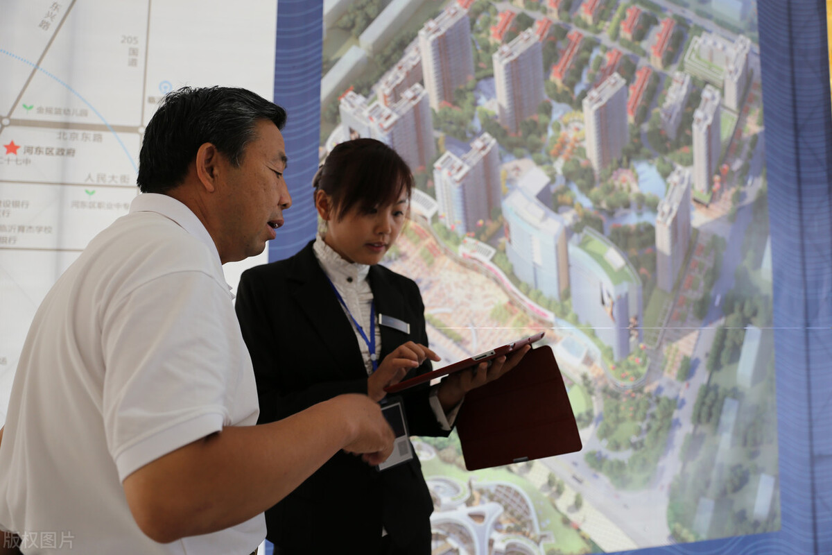 卖出一套房子能赚多少钱？售楼小姐说出实情，你猜到了吗？