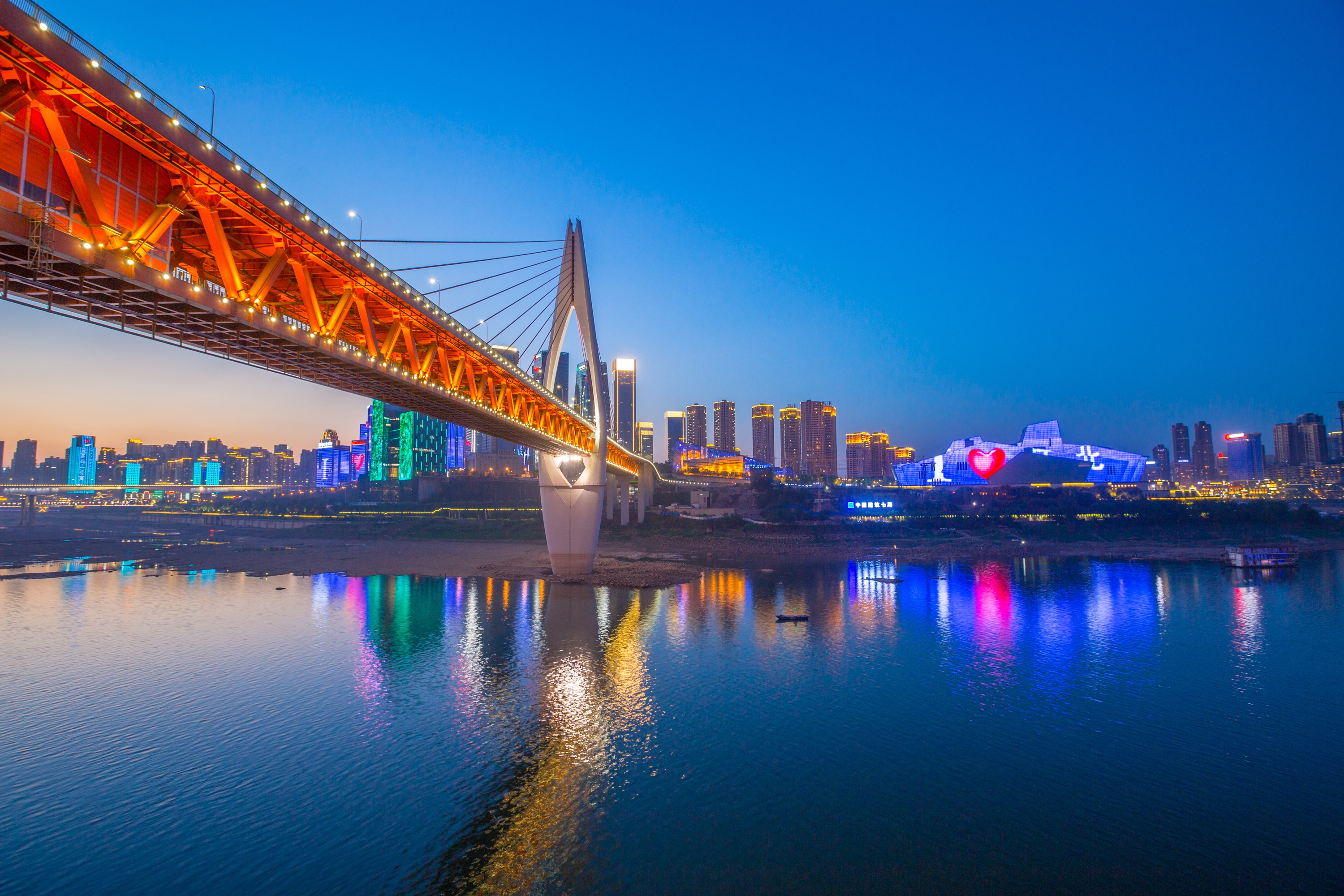 成都和重庆哪个更适合旅游,成都与重庆哪个更好