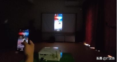 借助投影仪拍摄vlog,vlog好用的投影仪