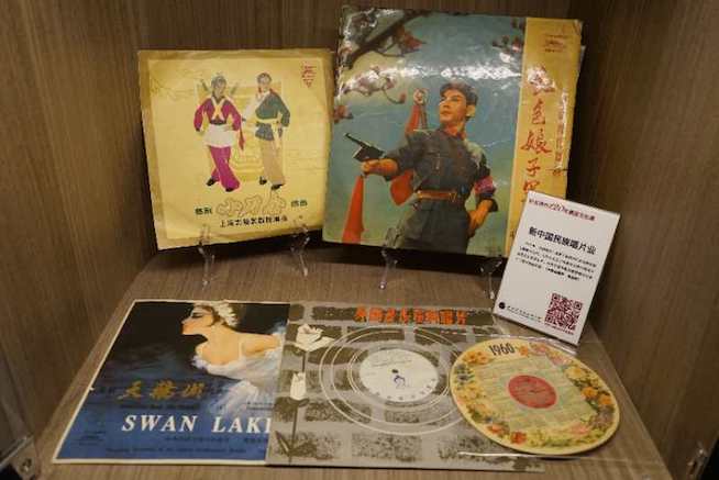 复古又前卫，小众不高冷——黑胶唱片在当代生活中迎来“文艺复兴”