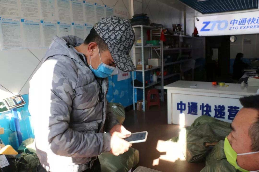 9小时，50张图，带您看全村最靓“代购员”