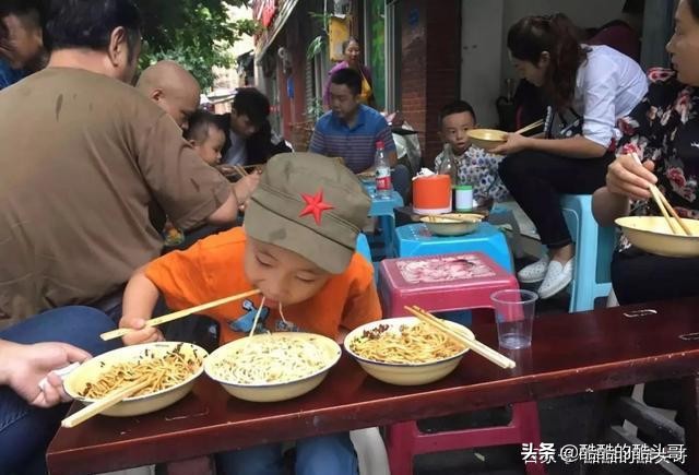 开面馆赚钱的技巧,开面馆利润怎么才高