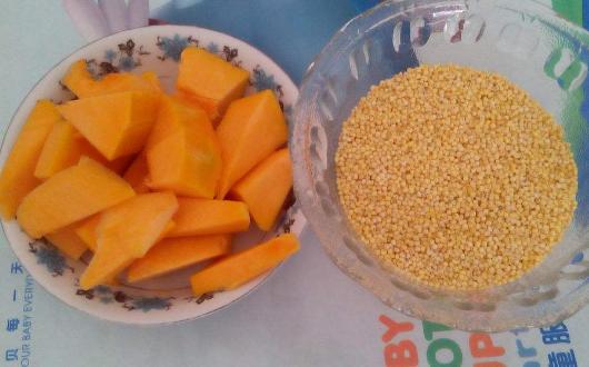 小米南瓜粥搭配一起煮的做法,脾虚小米南瓜粥的做法