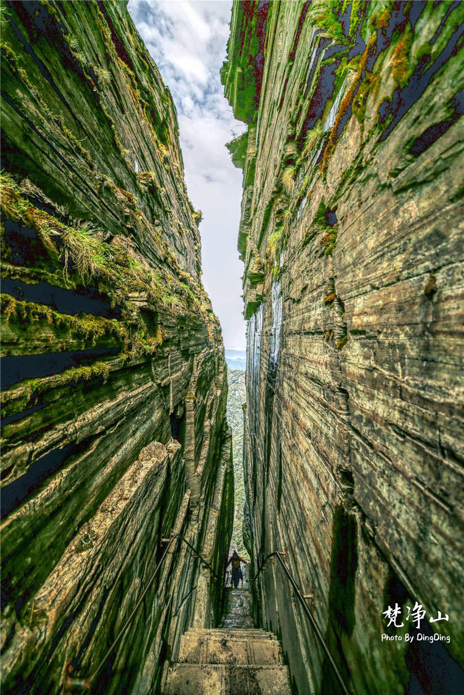 神奇的梵净山真正的天空之镜,梵净山金顶旅行真实感受