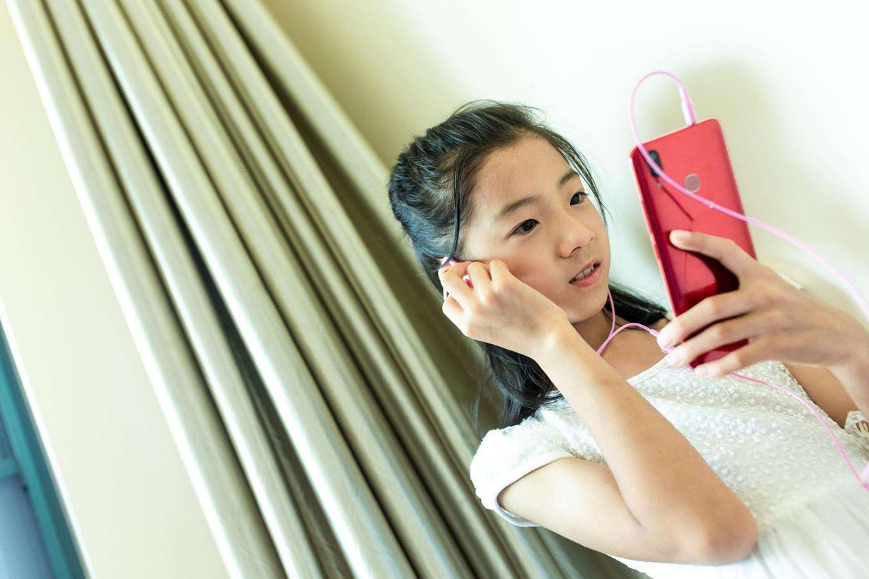 孩子骄傲自大怎么调整自己,面对骄傲自大的孩子怎么引导