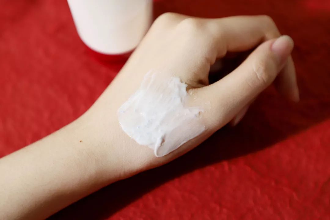 春节相亲送什么礼物好,快过年了给相亲对象送什么礼物