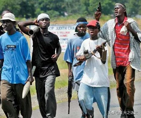 作为美国制度的非洲示范区,为什么利比里亚如今却这般惨淡?