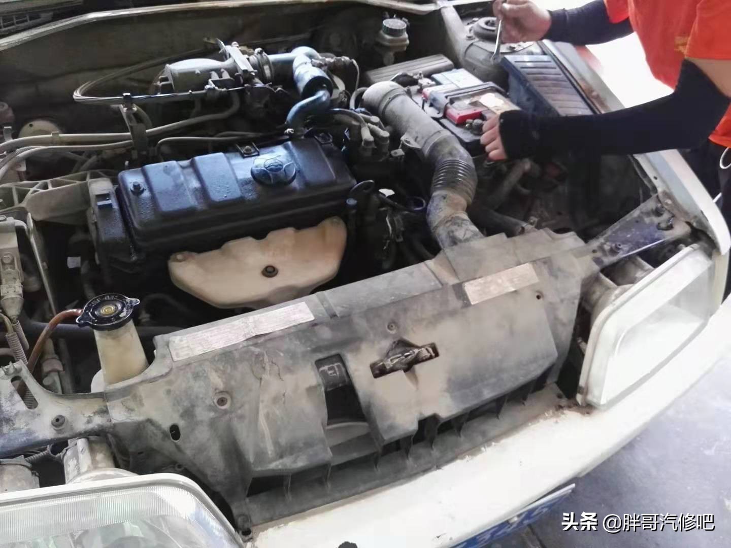 老富康缸盖漏油,老款富康水温高风扇不转