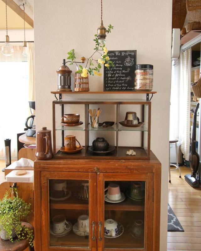 顶层带20平米左右的阁楼房子,有阁楼的挑高房子