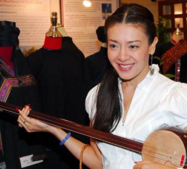 泰王与西拉米有夫妻相吗,泰王与西拉米的爱情不平等