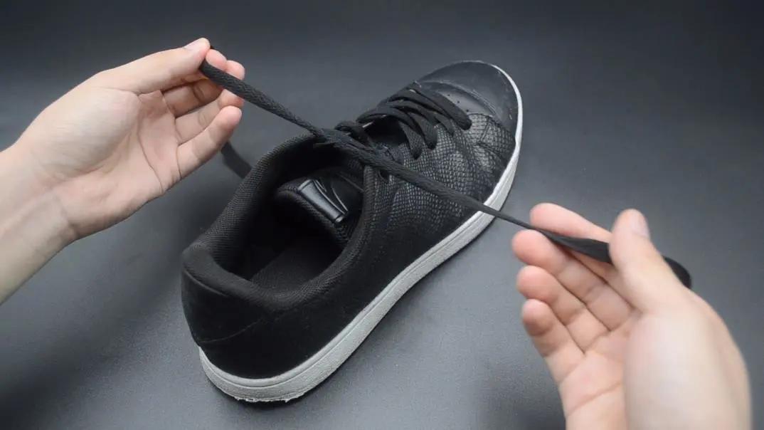 鞋带为什么总松开科学的解释来了,懒人鞋带扣系鞋带方便还不会松开