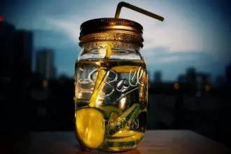 天气太热中暑想吐怎么缓解,夏季中暑头晕怎么办