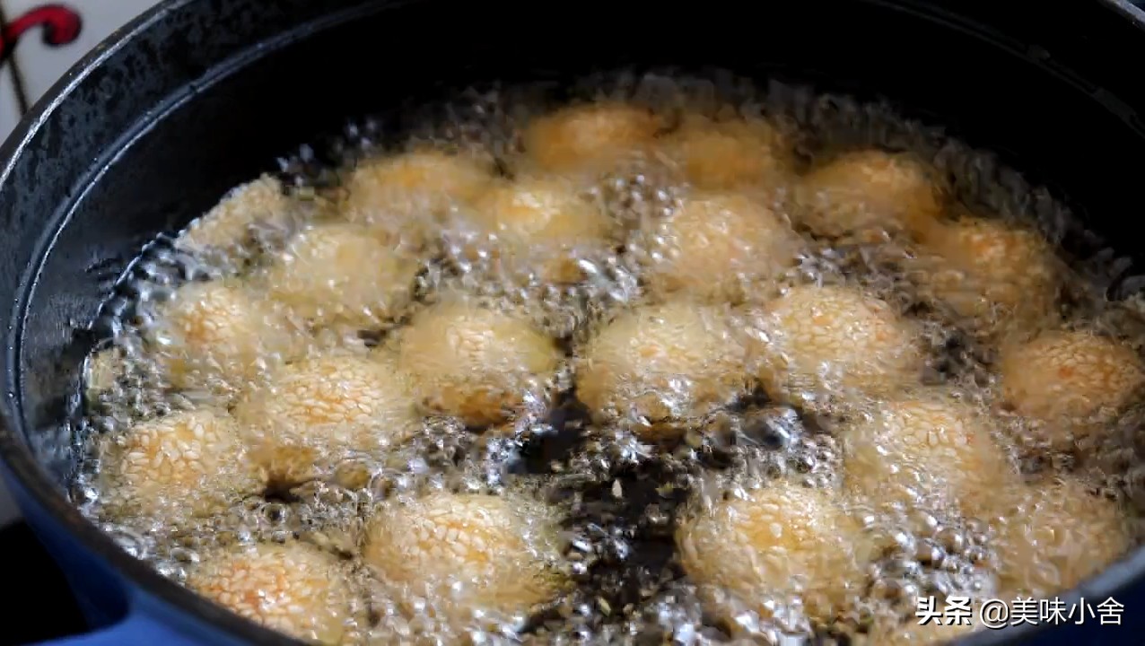 香甜酥脆的红薯丸子孩子超爱吃,家庭版红薯丸子没有糯米粉怎么做