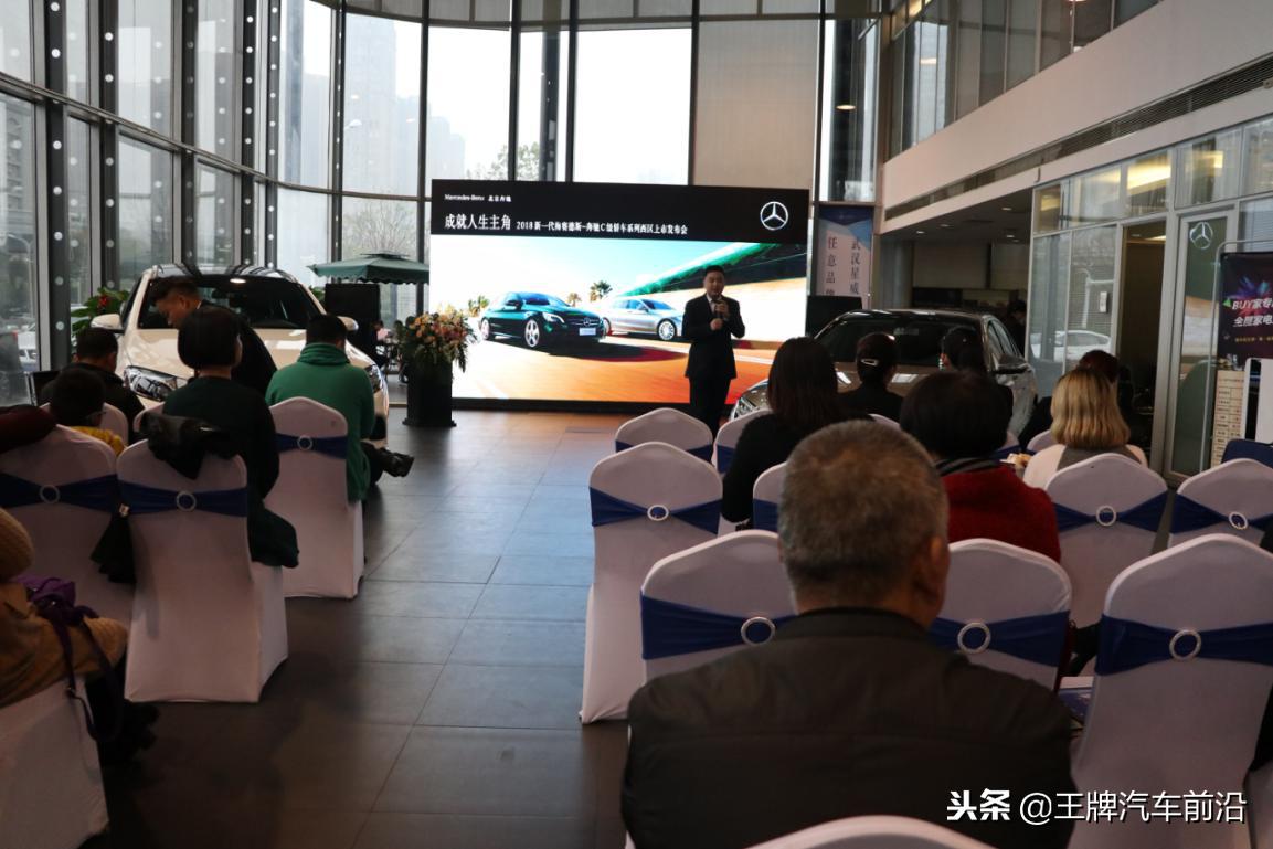 新款梅赛德斯奔驰glc300,全新梅赛德斯奔驰glcsuv