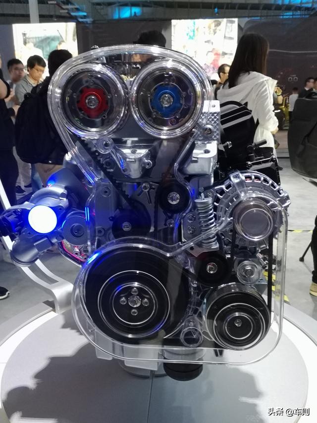 吉利轿跑suv星越落地价多少钱,吉利星越轿跑suv的售卖成绩