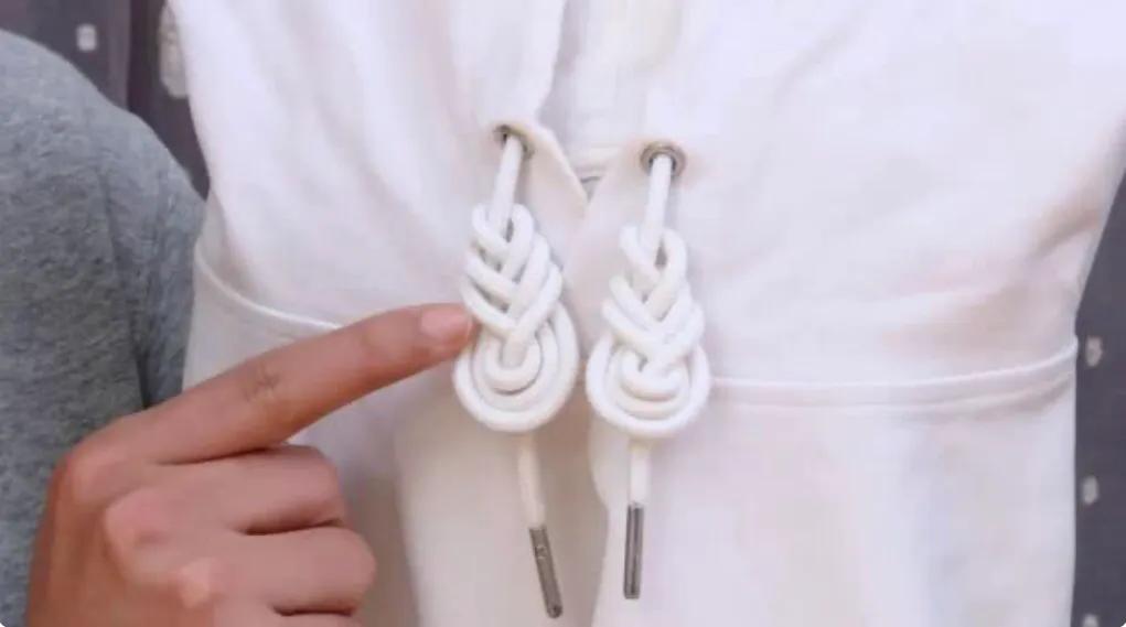 卫衣帽子绳怎么编好看,卫衣帽子绳太长了怎么办