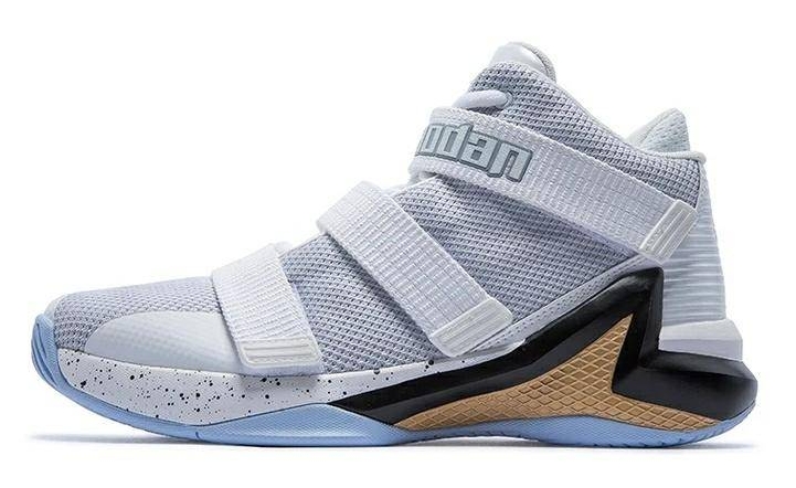 中国乔丹败诉,改名“中国乔杉”?