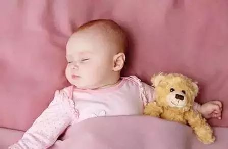 二十天的新生儿斜颈一天按摩几次,宝宝头总是往一边扭头是斜颈吗