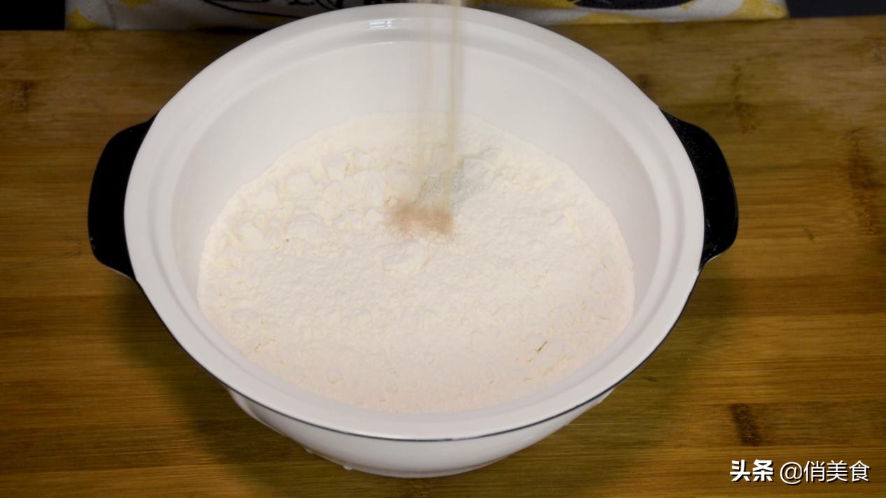 一招教会你香酥小油条的制作方法,小油条香酥蓬松不要酵母粉怎么做