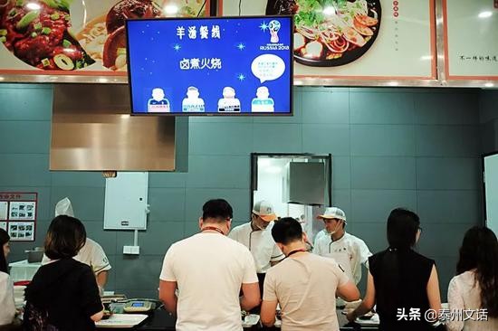 大公司食堂探秘：京东美食城、阿里未来餐厅、网易“猪厂”