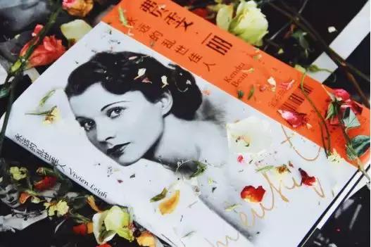 她拥有绝色容颜但得不到真爱,她拥有绝世容颜却是命运坎坷