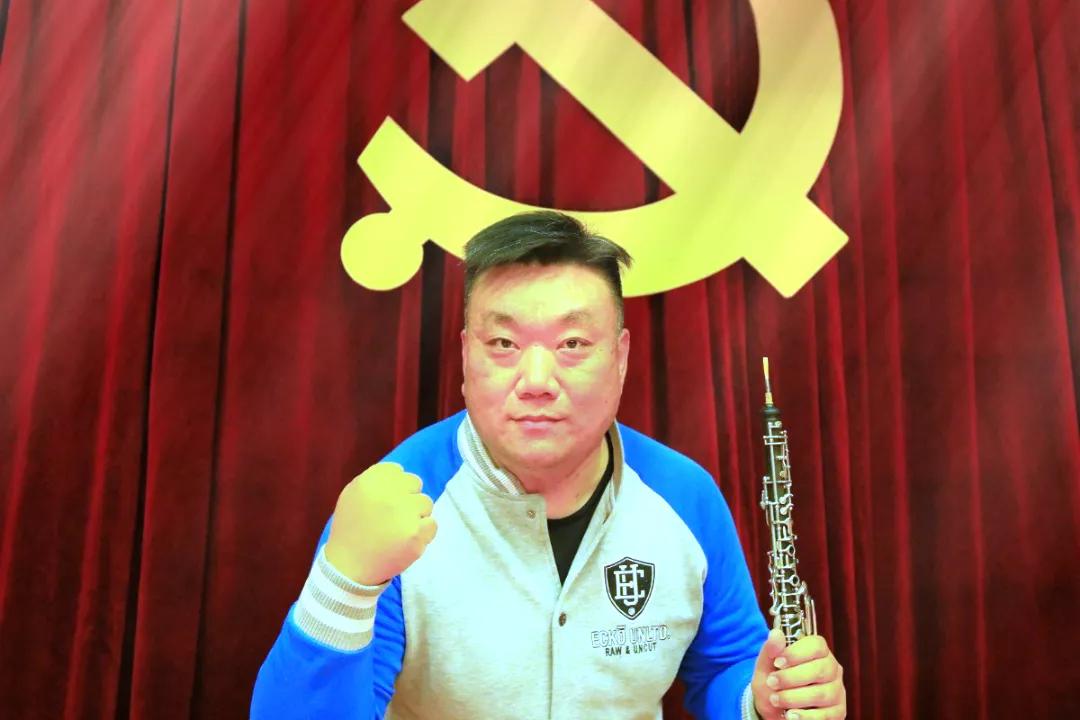 灏忔殩琛ㄦ紨,灏忔殩鍙傚姞鑸炰細鎯婅壋鍏ㄥ満