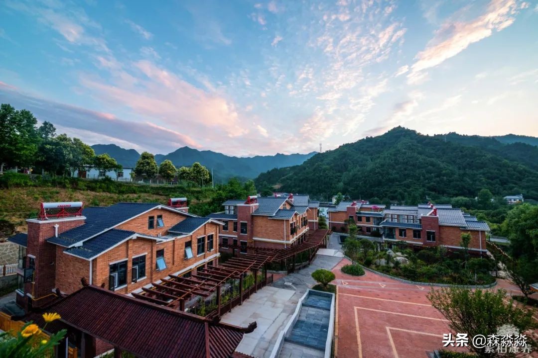 秦岭赏秋怎么玩才好玩呢,大秦岭山旅游攻略